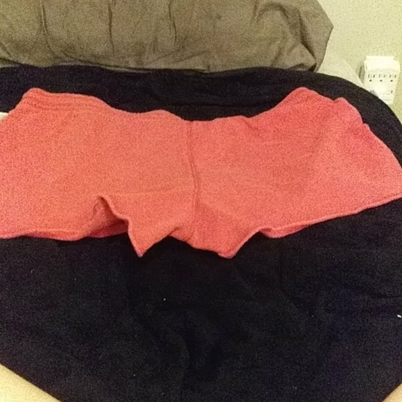 Shorts - Picture 2 of 2